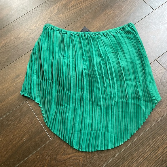 NWT fashion nova conpleat cutie pant set Kelly green - Picture 8 of 8